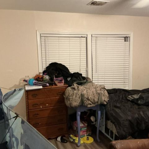 517 N Lake Avenue, Eagle Lake, TX 77434