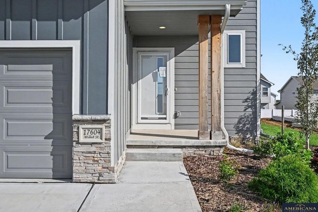 17604 Willit Street, Bennington, NE 68007