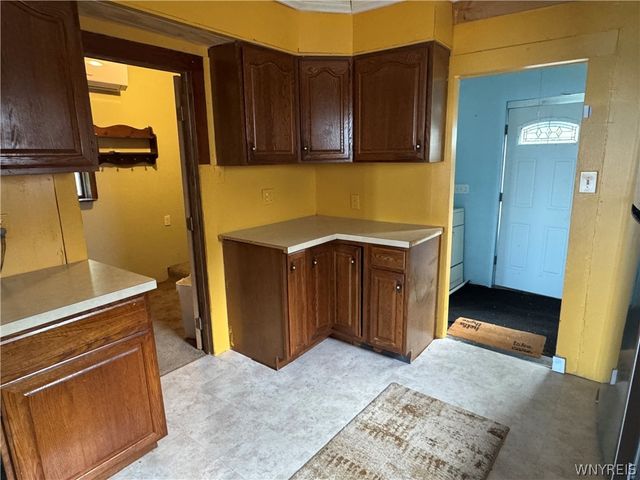 6474 Hamilton Drive, Evans, NY 14047