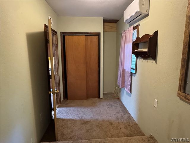 6474 Hamilton Drive, Evans, NY 14047