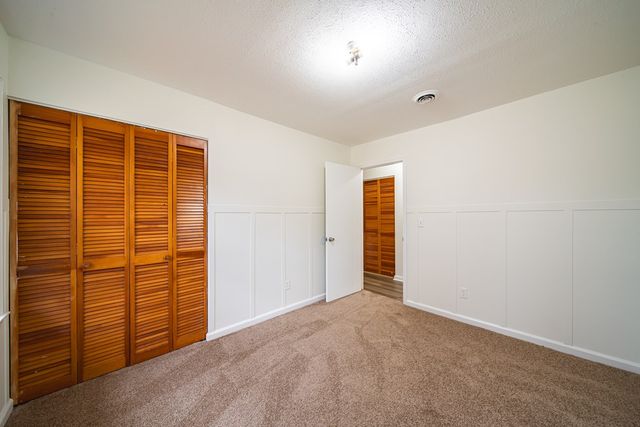 1031 E Crockett Drive, Columbus, GA 31904