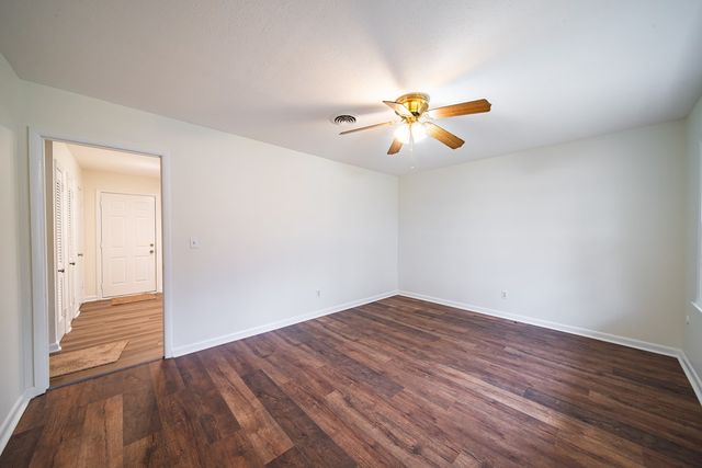 1031 E Crockett Drive, Columbus, GA 31904