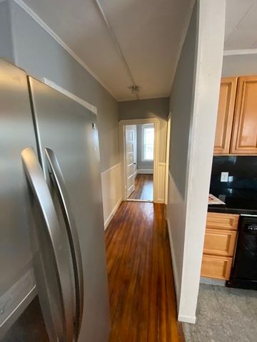 159 Frederick St 3E, New Bedford, MA 02744