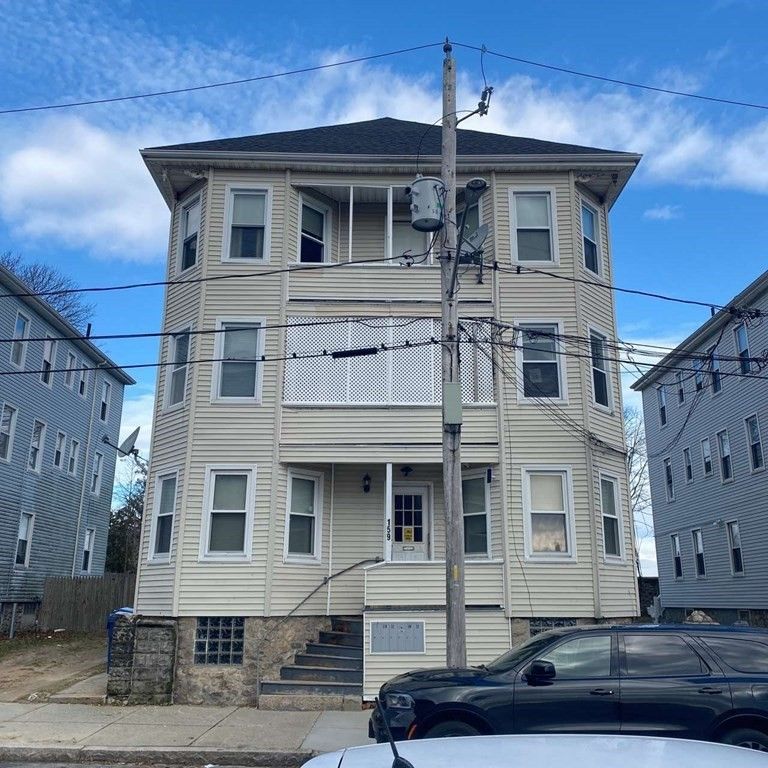 159 Frederick St 3E, New Bedford, MA 02744
