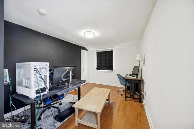 619 GLENFIELD AVE, Glenolden, PA 19036