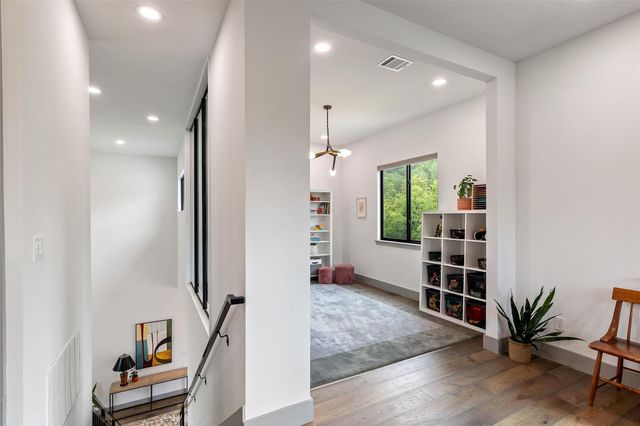 3610 Hillbrook DR, Austin, TX 78731