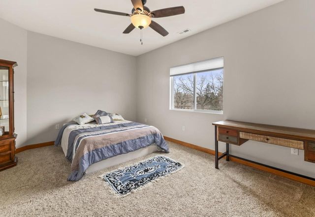 29149 White Oak LANE, Waterford, WI 53185