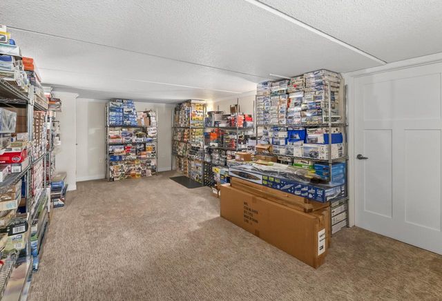 29149 White Oak LANE, Waterford, WI 53185