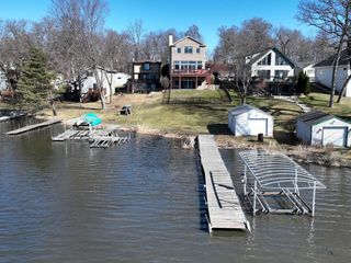 29149 White Oak LANE, Waterford, WI 53185