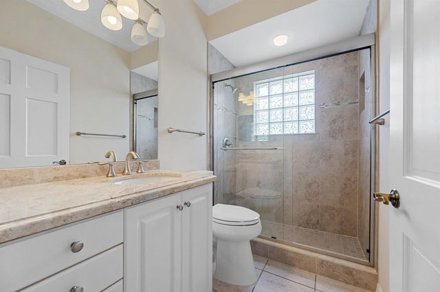 3878 N Longview Drive, Jupiter, FL 33477