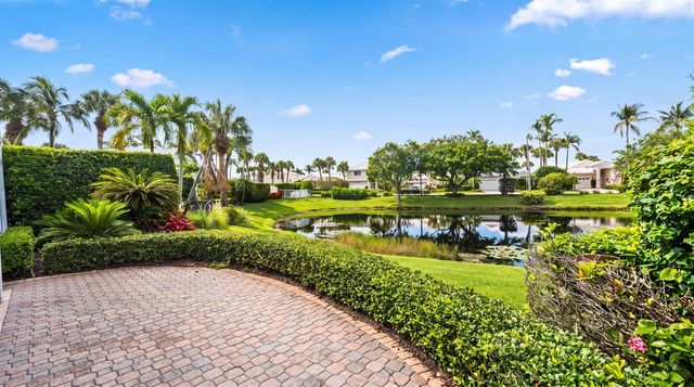 3878 N Longview Drive, Jupiter, FL 33477