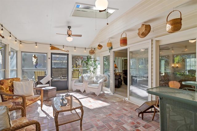 5311 Green Springs Drive, Houston, TX 77066