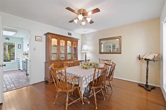 5311 Green Springs Drive, Houston, TX 77066