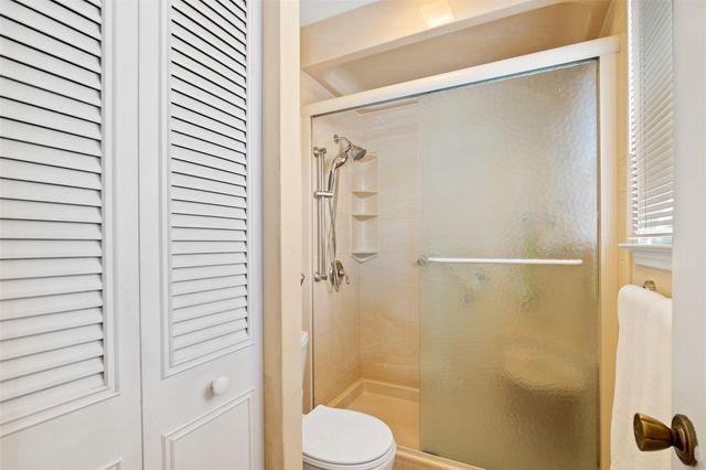 5311 Green Springs Drive, Houston, TX 77066