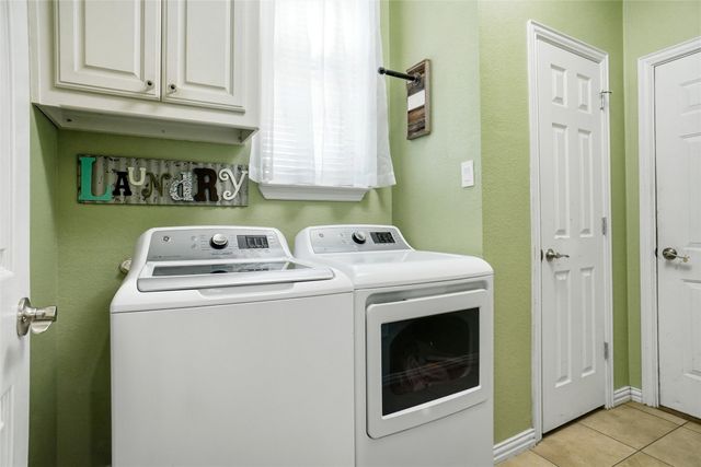 108 Wooley Court, Weatherford, TX 76085