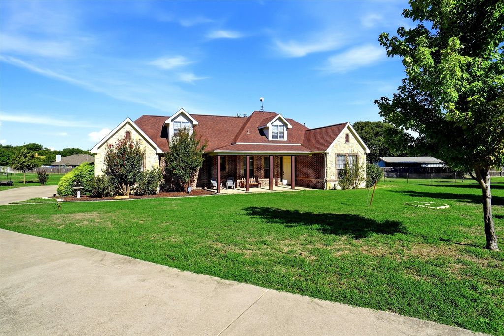 108 Wooley Court, Weatherford, TX 76085 — photo 2