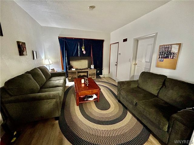 186 Smith Street, Buffalo, NY 14210