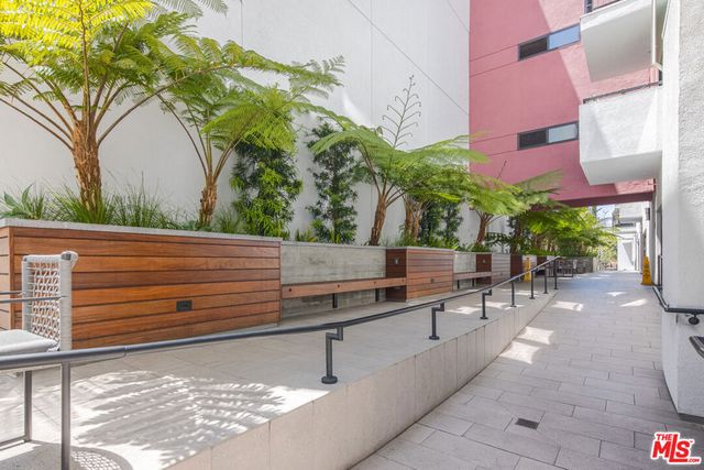 1234 Wilshire Boulevard 520, Los Angeles, CA 90017