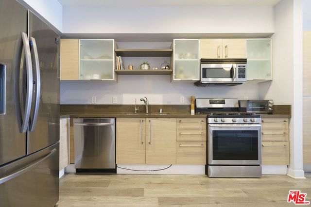 1234 Wilshire Boulevard 520, Los Angeles, CA 90017