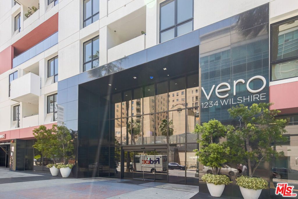 1234 Wilshire Boulevard 520, Los Angeles, CA 90017