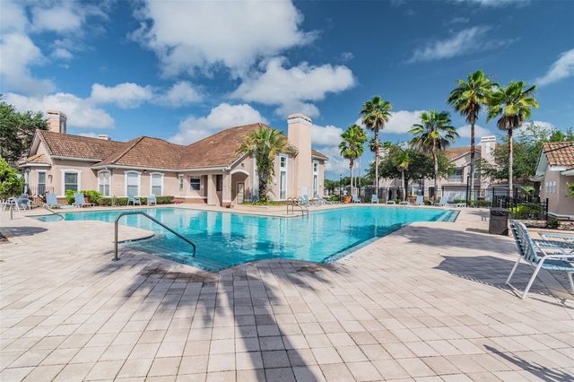 10434 VILLA VIEW CIRCLE, Tampa, FL 33647