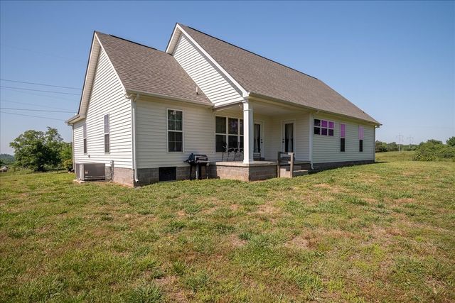 460 Ables Ln, Pulaski, TN 38478