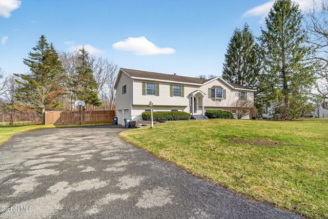 766 Westmoreland Drive, Niskayuna, NY 12309