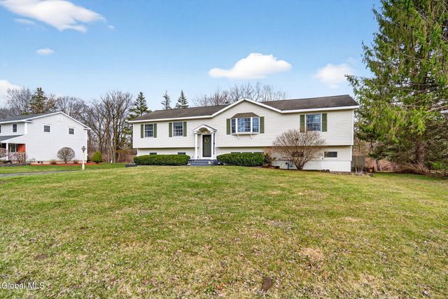 766 Westmoreland Drive, Niskayuna, NY 12309