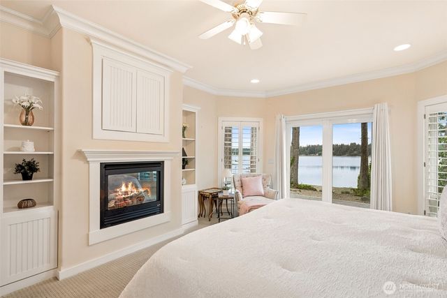 3538 Sunset Beach Drive NW, Olympia, WA 98502