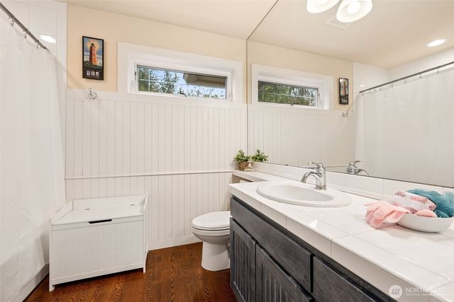 3538 Sunset Beach Drive NW, Olympia, WA 98502