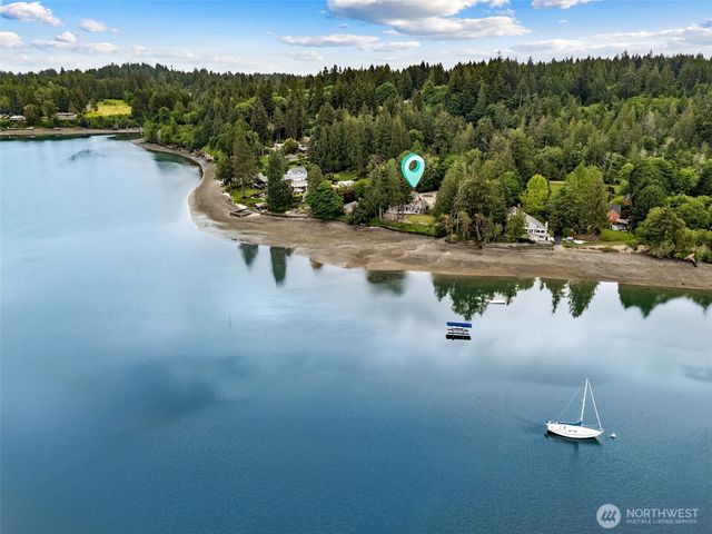 3538 Sunset Beach Drive NW, Olympia, WA 98502