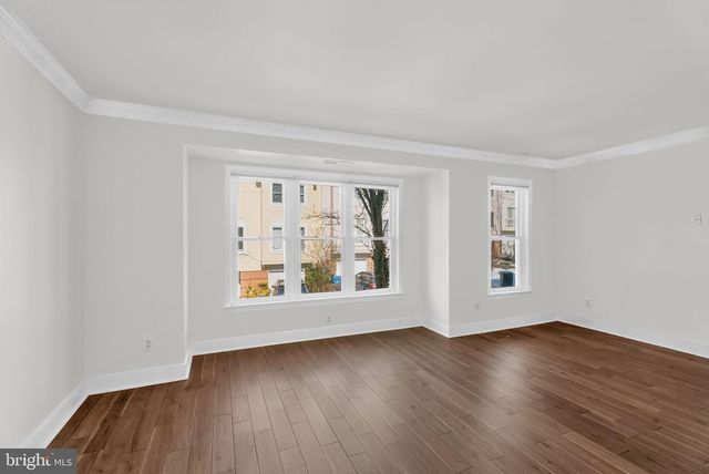 3820 WHITE POST CT, Alexandria, VA 22304