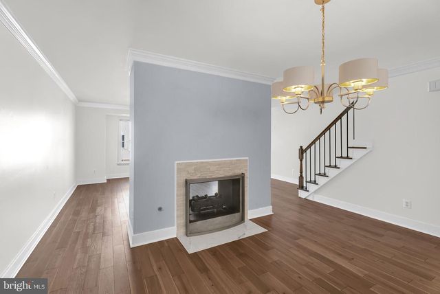 3820 WHITE POST CT, Alexandria, VA 22304