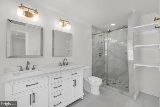 3820 WHITE POST CT, Alexandria, VA 22304