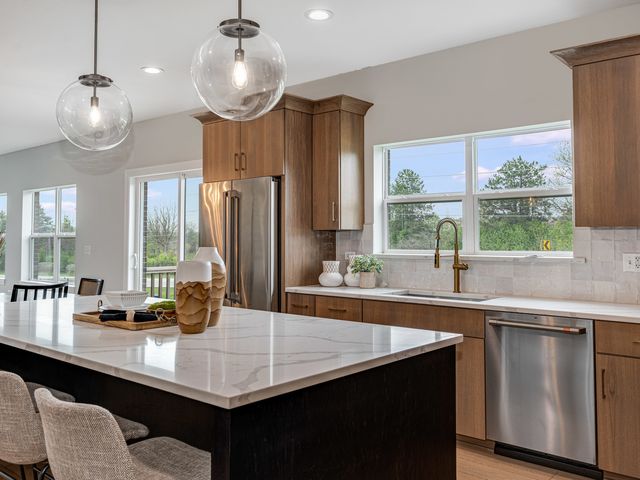 12744 Caruso Court, Lemont, IL 60439