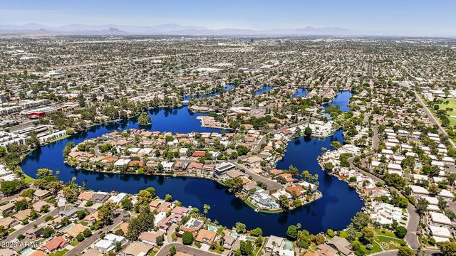 1209 E NORTHSHORE Drive 242, Tempe, AZ 85283