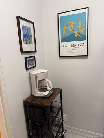 7259 Shore Road 3A, Brooklyn, NY 11209