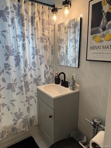 7259 Shore Road 3A, Brooklyn, NY 11209