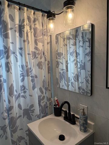 7259 Shore Road 3A, Brooklyn, NY 11209