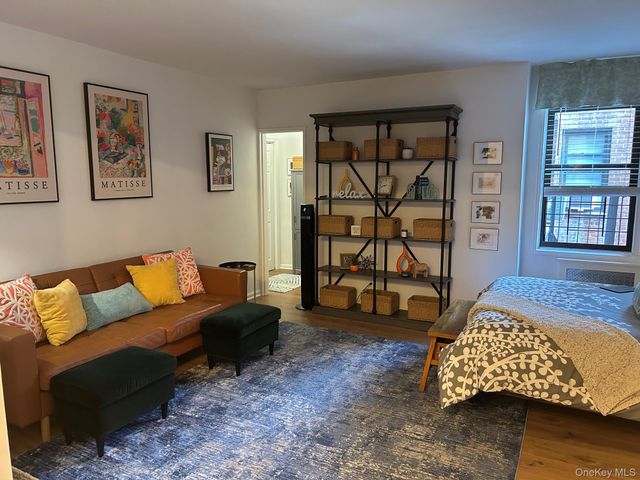 7259 Shore Road 3A, Brooklyn, NY 11209