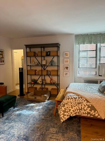 7259 Shore Road 3A, Brooklyn, NY 11209