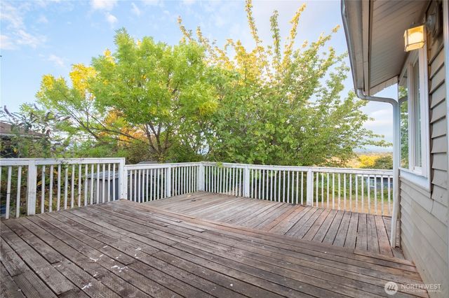 11634 25th Avenue S, Seattle, WA 98168