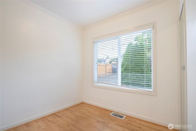 11634 25th Avenue S, Seattle, WA 98168