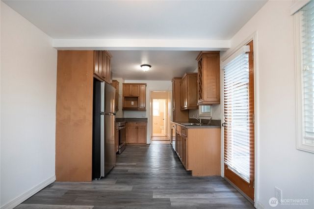 11634 25th Avenue S, Seattle, WA 98168