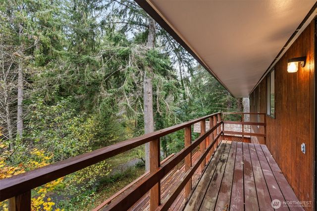 465 Upper Grand Avenue, Hoquiam, WA 98550