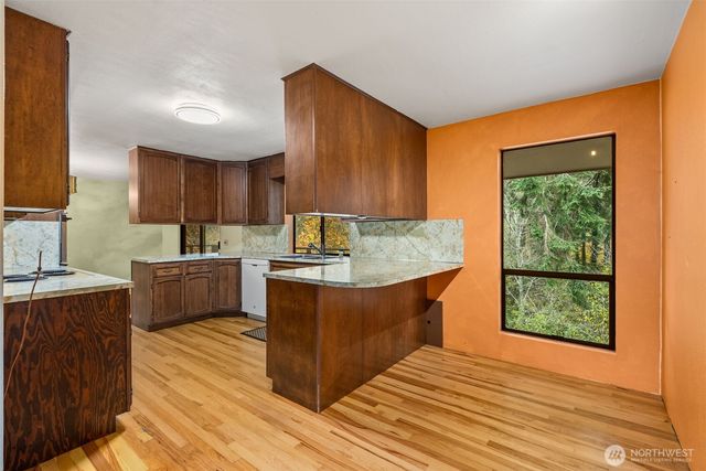 465 Upper Grand Avenue, Hoquiam, WA 98550