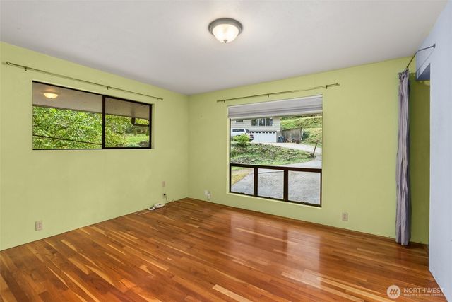 465 Upper Grand Avenue, Hoquiam, WA 98550