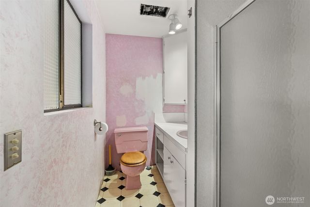 465 Upper Grand Avenue, Hoquiam, WA 98550