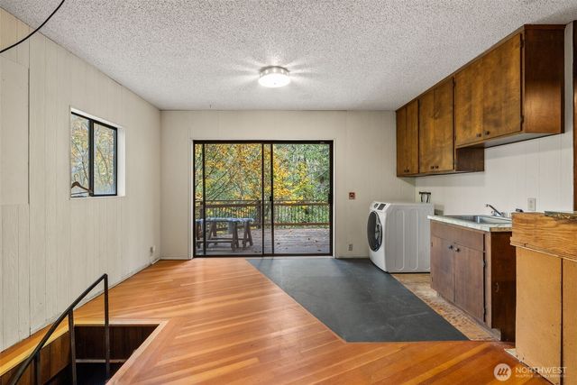 465 Upper Grand Avenue, Hoquiam, WA 98550