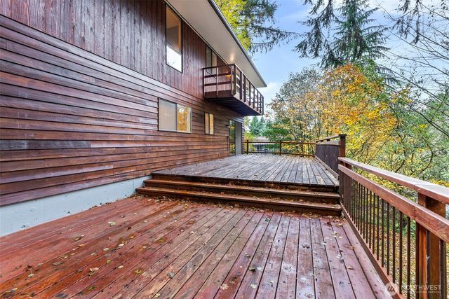 465 Upper Grand Avenue, Hoquiam, WA 98550